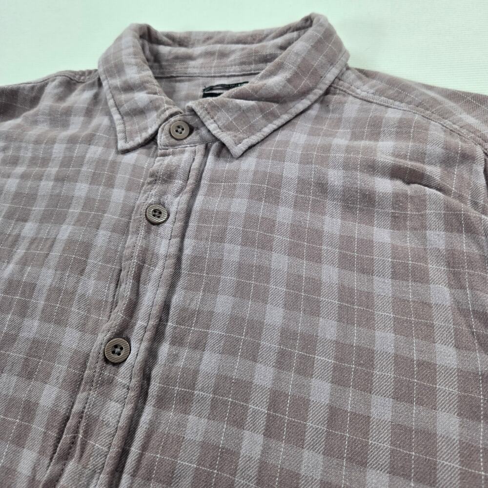Brixton Standard Fit Bowery Purple Plaid Long Sleeve Button Up Shirt Size Medium